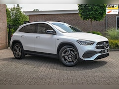 Mercedes-Benz GLA-Klasse - 250 e Business Solution AMG Limited Adaptive Keyless Camera Sfeerverlichting 19''