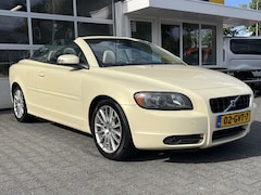 Volvo C70 Convertible - 2.4 Automaat Summum Young timer Origineel NL auto Lederen bekleding Kleur; Vanilla Pearl m