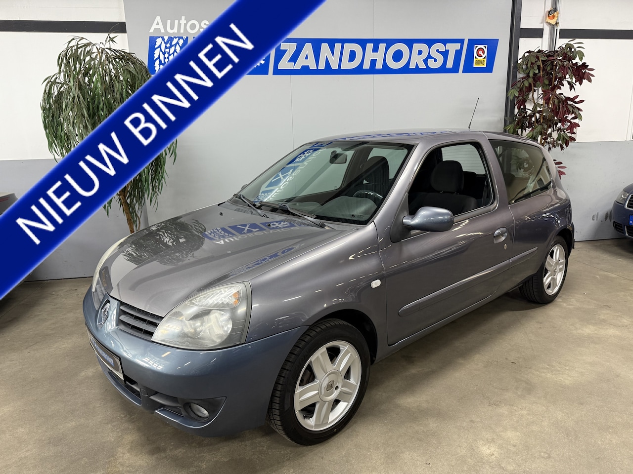 Renault Clio - 1.2-16V Campus APK tot 29/08/2026!!! - AutoWereld.nl