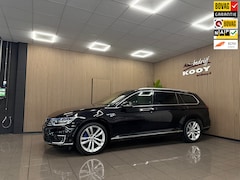 Volkswagen Passat Variant - 1.4 TSI GTE Highline * Panoramadak / Virtual cockpit / Afn. Trekhaak / NL Auto