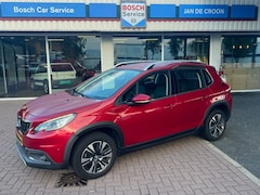 Peugeot 2008 - 1.2 PURETECH ALLURE 1e eig. NL-auto NAVI / LEER / ECC #RIJKLAAR