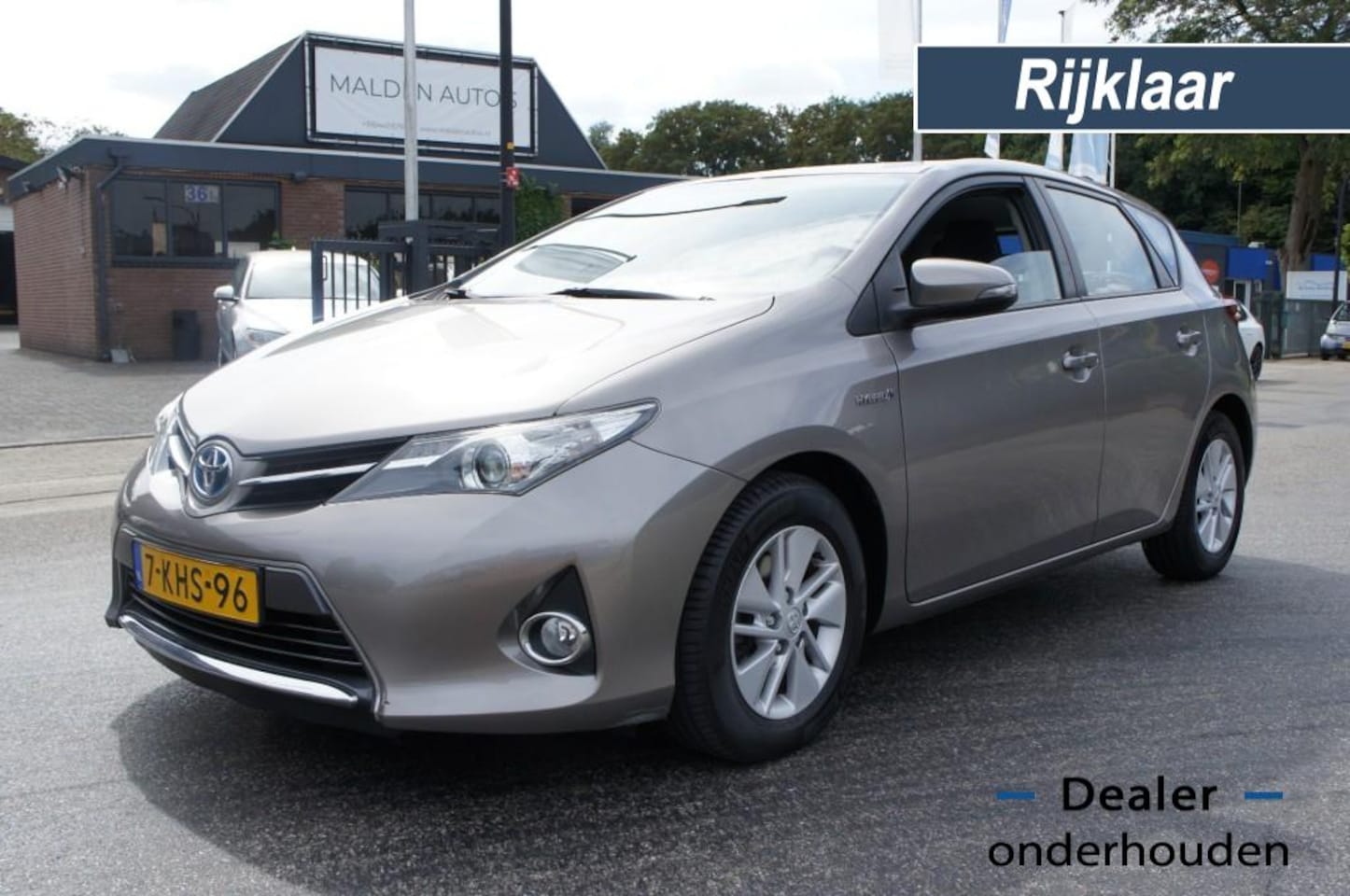 Toyota Auris - 1.8 HYBRID ASP. NAVI/CAMERA/CRUISE-DEALER ONDERHOUDEN - AutoWereld.nl