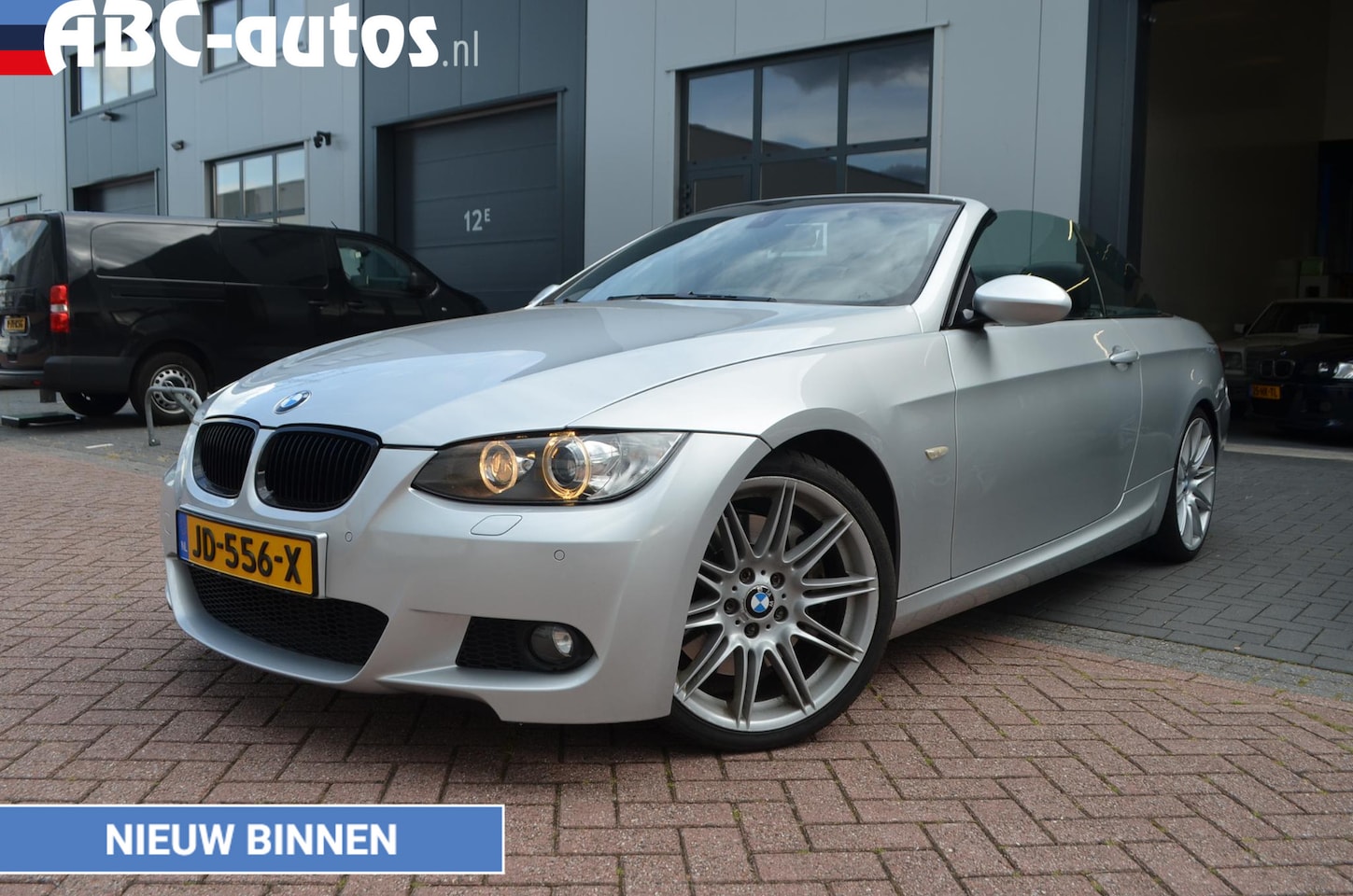 BMW 3-serie Cabrio - 335i High Exe M-Sport YOUNGTIMER - AutoWereld.nl