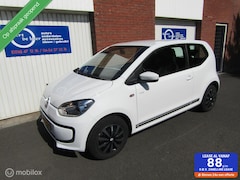 Volkswagen Up! - 1.0 take up BlueMotion bj 2015 +apk 2-1-2026