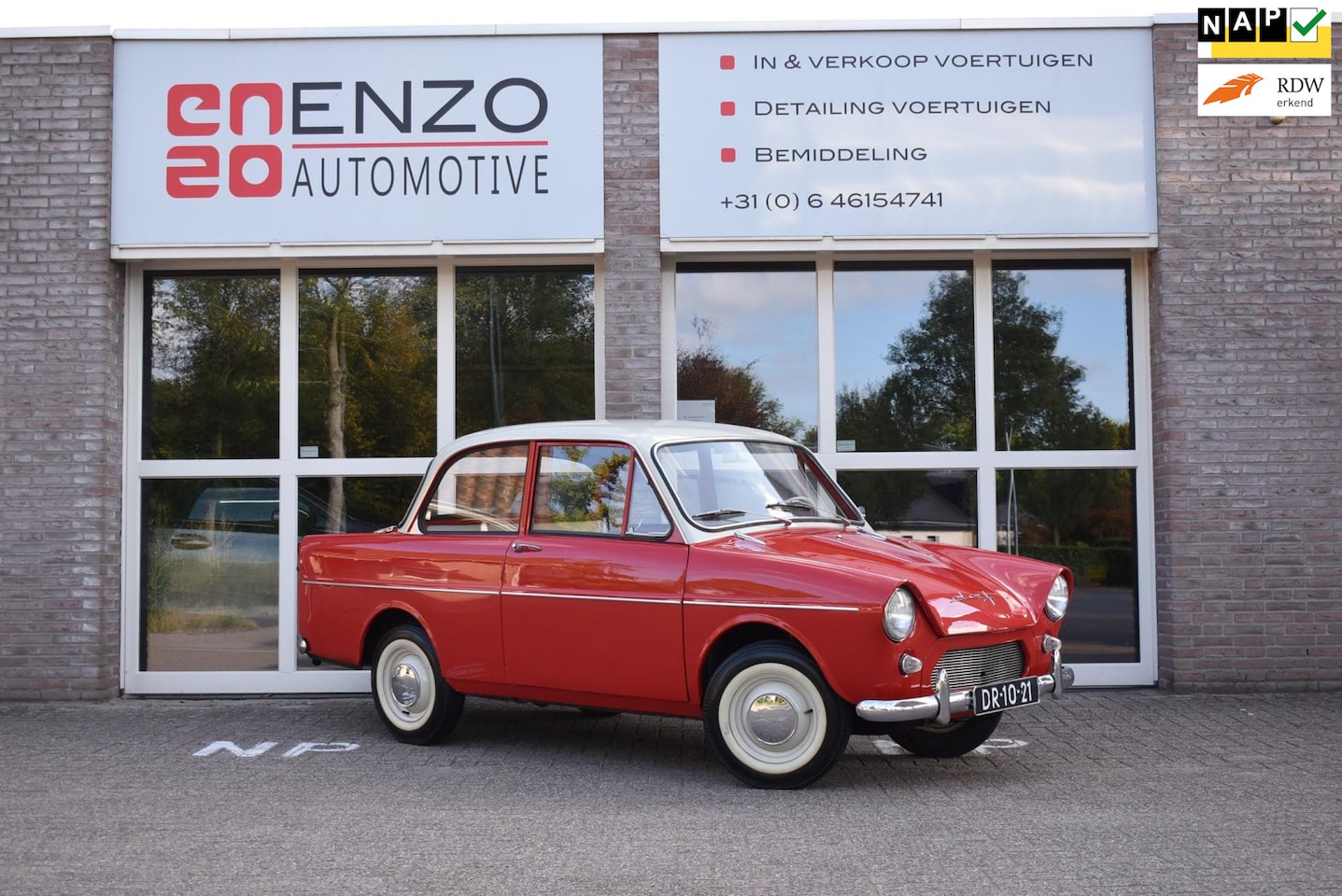 DAF 600 - Variomatic de Luxe Nieuwstaat two-tone - AutoWereld.nl