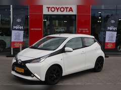 Toyota Aygo X - X-PLAY 5-DEURS AIRCO CRUISE LM-VELGEN AUDIO-STUURWIELBED. LED-DAGRIJ BLUETOOTH CAMERA