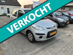 Hyundai i10 - GERESERVEERD