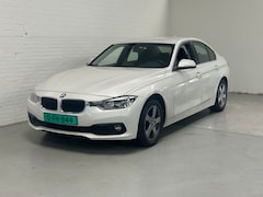 BMW 3-serie - 320d CLIMA / CRUISE / NAVI / TREKHAAK