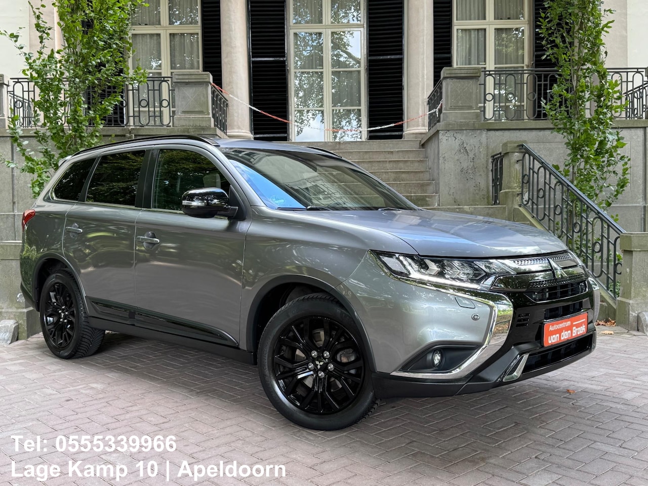 Mitsubishi Outlander - 2.0 Instyle+ 4WD 7P Automaat Leder Navi Xenon 360c Camera Climate Cruise Ctr Full Options - AutoWereld.nl
