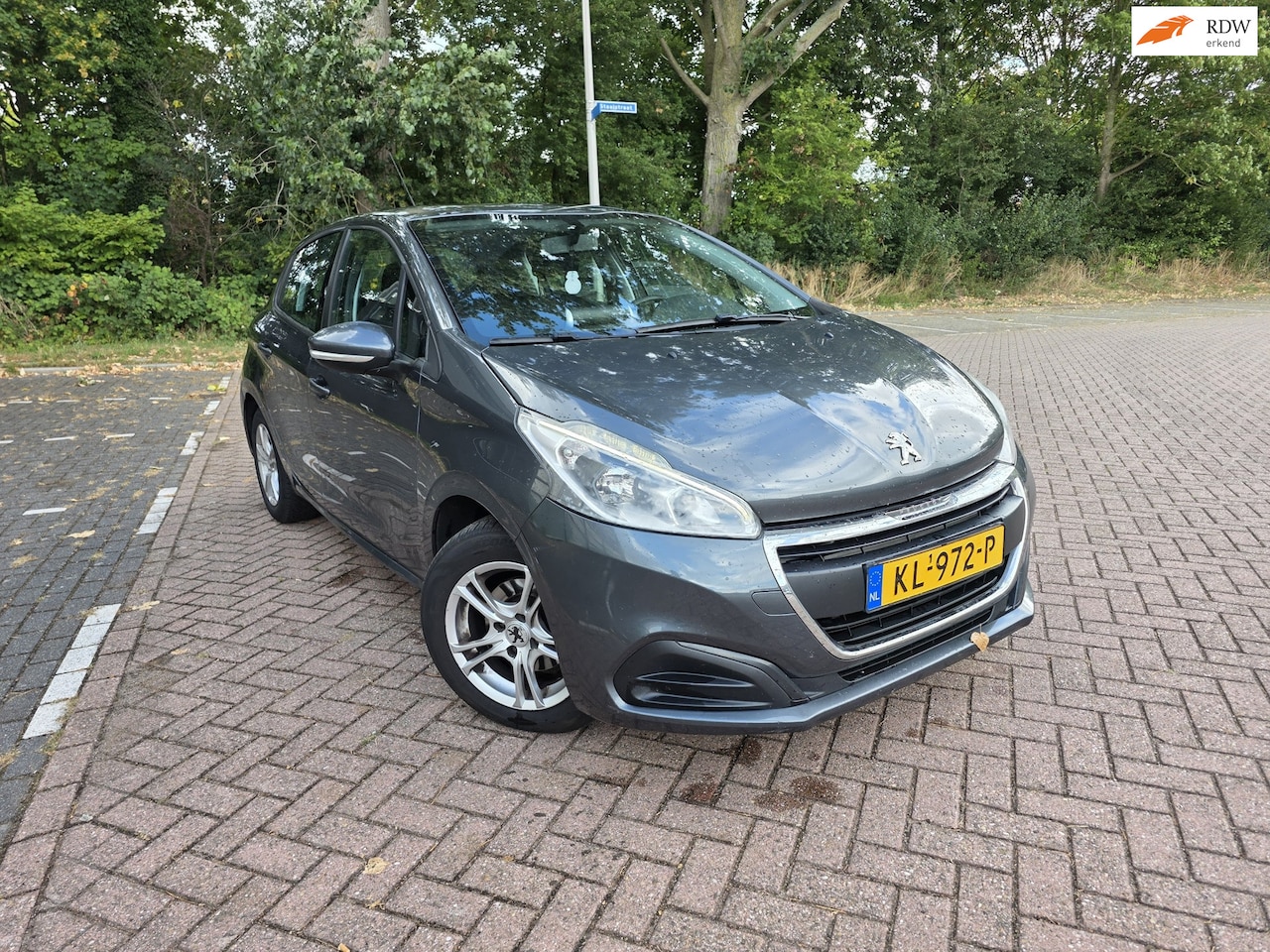 Peugeot 208 - 1.2 PureTech Active Automaat Clima Volledig onderhouden - AutoWereld.nl