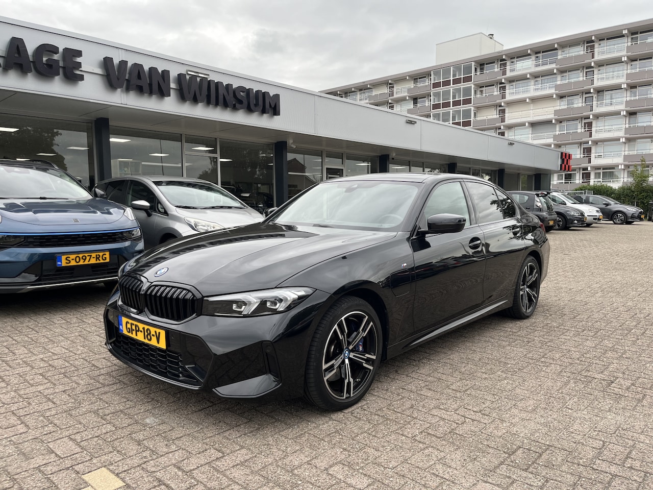 BMW 3-serie - 320e 320e - AutoWereld.nl