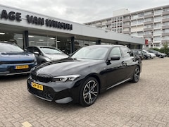 BMW 3-serie - 320e Panodak Nap