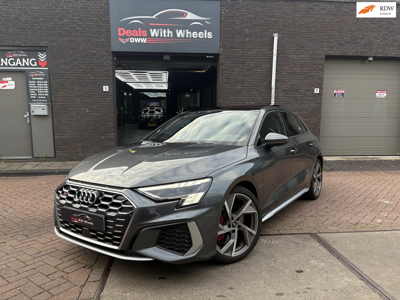 Audi S3 - 2.0 TFSI quattro |B&O|RS-Seats|Panorama|Massage - AutoWereld.nl