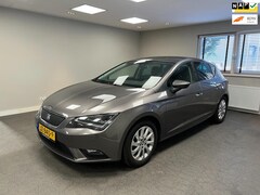 SEAT Leon - 1.0 EcoTSI Style Connect Full Link Carplay|LED V/A|PDC V/A|APK 2026