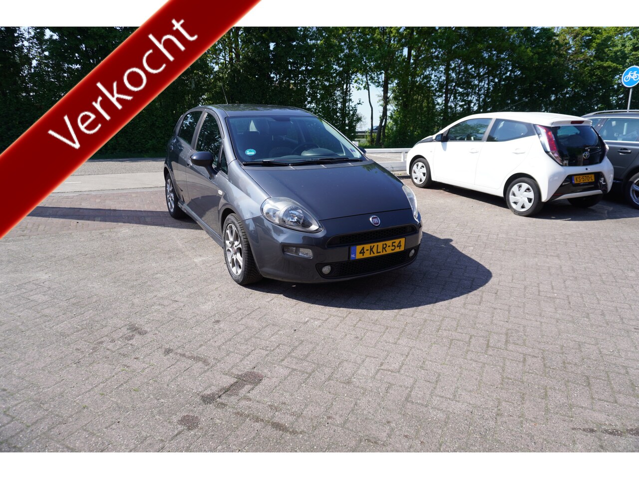 Fiat Punto Evo - 0.9 TwinAir Easy TREKHAAK CRUISE AIRCO - AutoWereld.nl