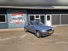 Opel Corsa - 1.4i Swing Youngtimer / Keurige auto