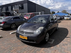 Toyota Prius - 1.5 VVT-i Comfort PDC nwe apk + ondh