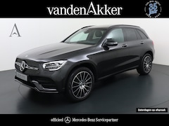 Mercedes-Benz GLC-klasse - 300e AMG 4Matic // 16.300km // Trekhaak // Panoramadak // 360 Camera // Memory Stoelen //