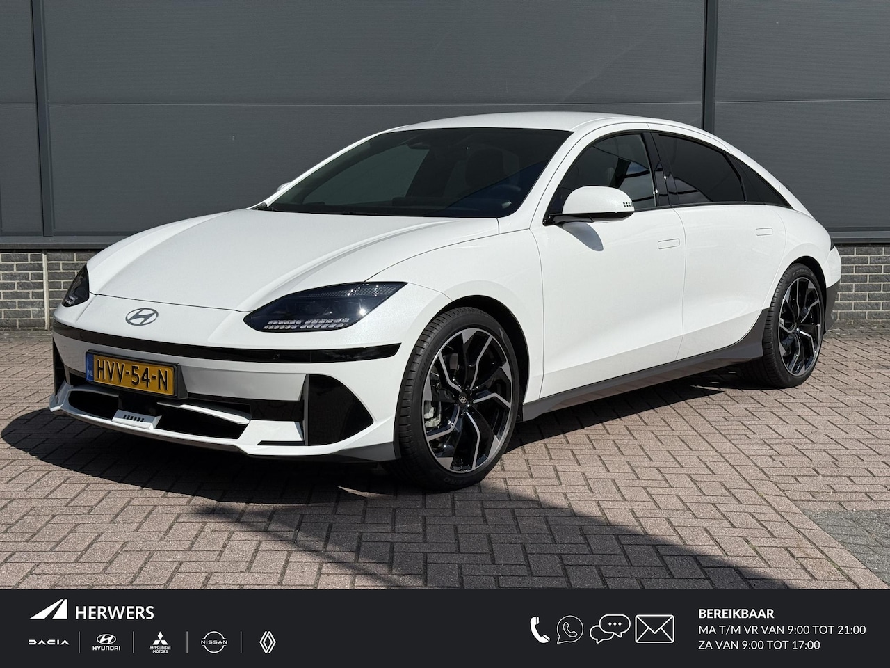 Hyundai IONIQ 6 - Connect 77.4 kWh Automaat / Lederen Bekleding / Elektr. Achterklep / Stoel Verkoeling+Verw - AutoWereld.nl