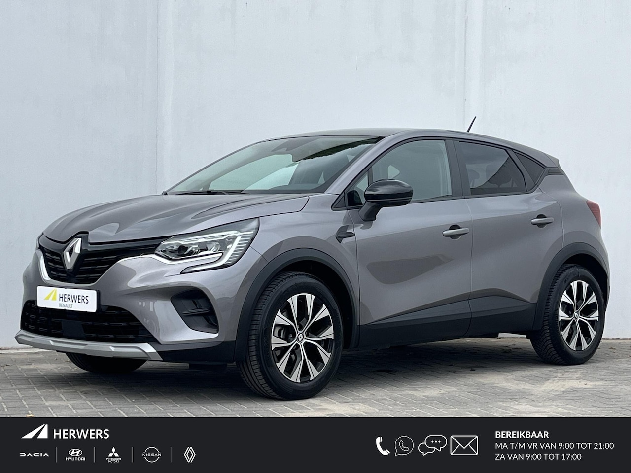 Renault Captur - 1.6 E-Tech full hybrid 145 evolution Automaat / Dealer onderhouden / Navigatie / Apple Car - AutoWereld.nl
