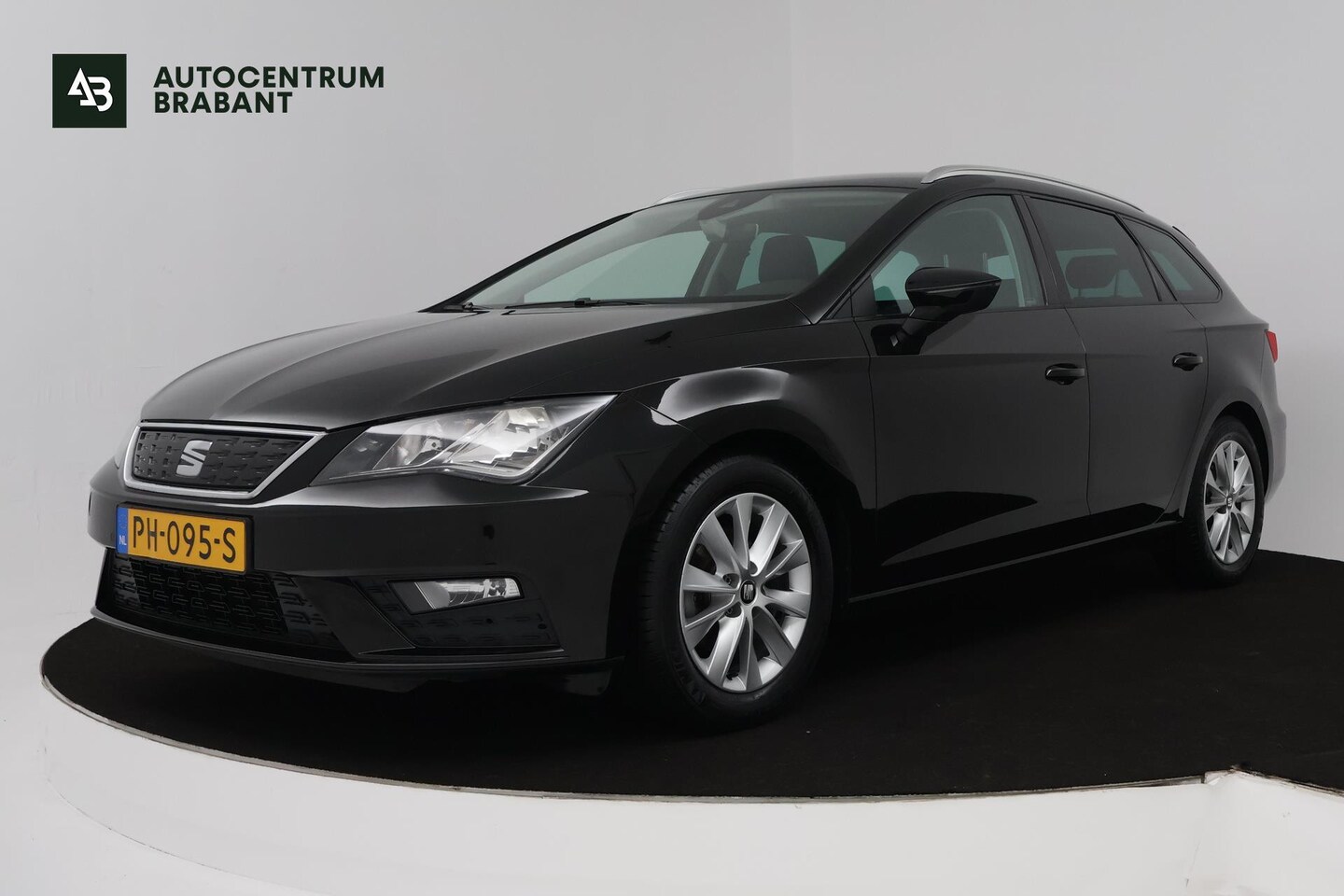 SEAT Leon ST - 1.0 EcoTSI Style Business Intense (CRUISE CONTROL, CARPLAY NAVIGATIE, PARKEERSENSOREN, NL- - AutoWereld.nl