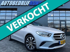 Mercedes-Benz B-klasse - 180 Business Solution NL.Auto/Wide screen/Full Led/Camera/1ste Eigenaar/Dealer onderhouden