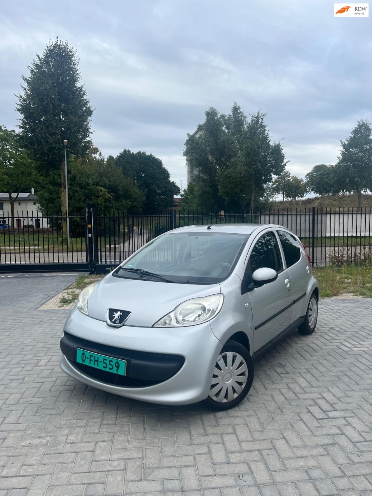 Peugeot 107 - 1.0-12V XR | Nwe koppeling | Apk T/m 17/09/2026 | Airco | 5Drs | - AutoWereld.nl