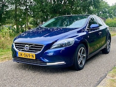 Volvo V40 - 2.0 T2 (Ocean Race) Clima|Leder|Pano| FULL OPTION