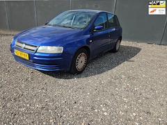 Fiat Stilo - 1.6-16V Dynamic 5DRS. LOOP/SLOOP/DONOR