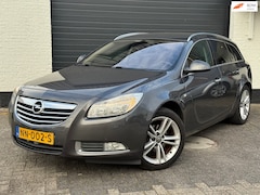 Opel Insignia Sports Tourer - 1.8 Executive|Navi|PDC|Trekhaak|18 inch|Clima