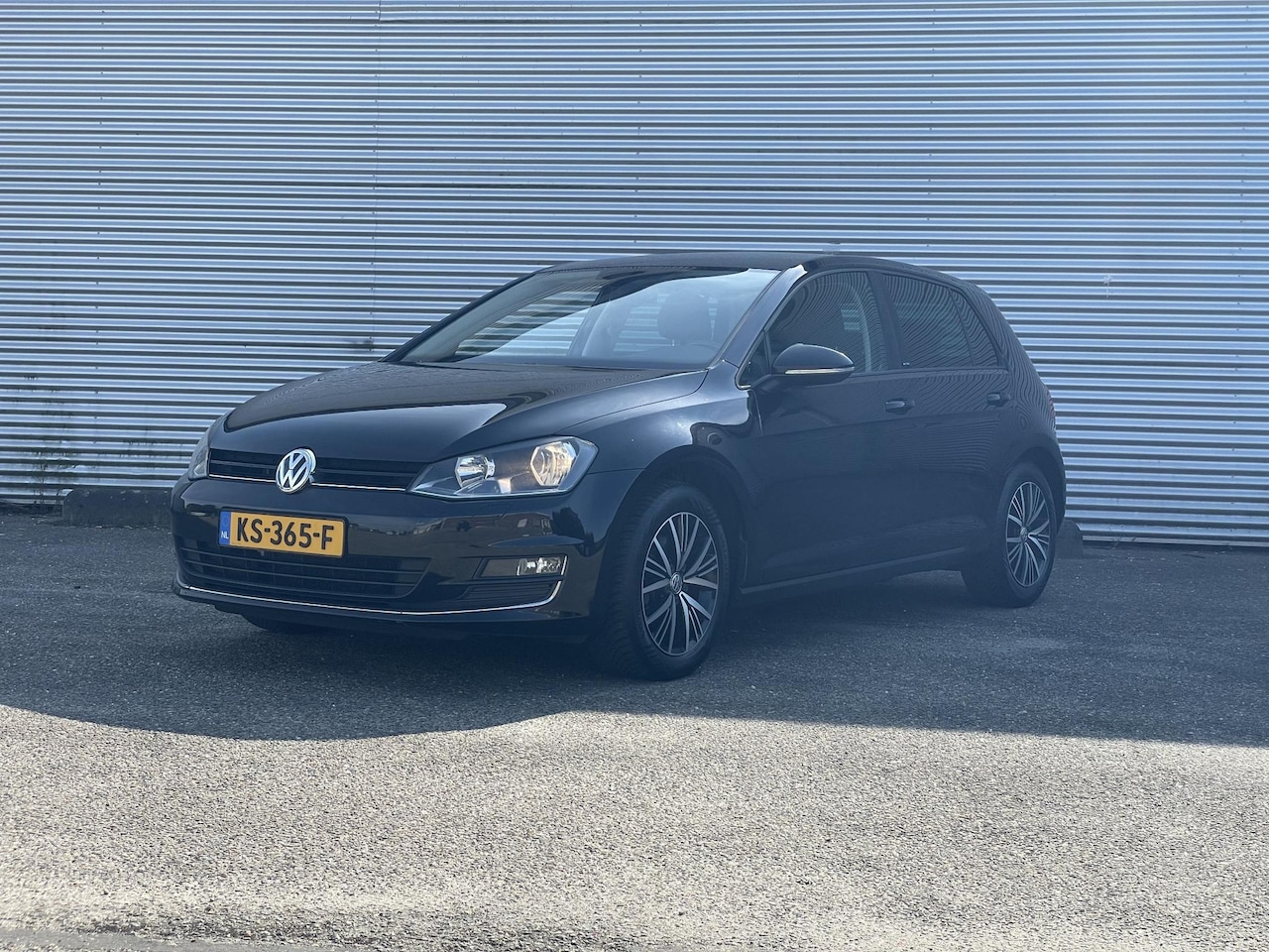 Volkswagen Golf - 1.4 TSI Connected Series|Automaat|Stoelverwarming - AutoWereld.nl
