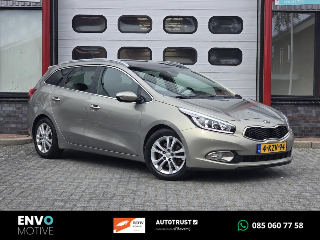 Kia Cee'd Sportswagon - 1.6 GDI Super Pack 1.6 GDI Super Pack - AutoWereld.nl