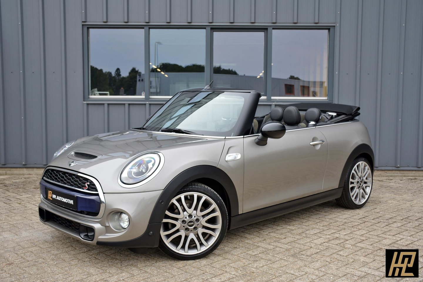 MINI Cabrio - Mini 2.0 Cooper S 192pk Chili Serious Business * FULL Options * Zeer mooi - AutoWereld.nl