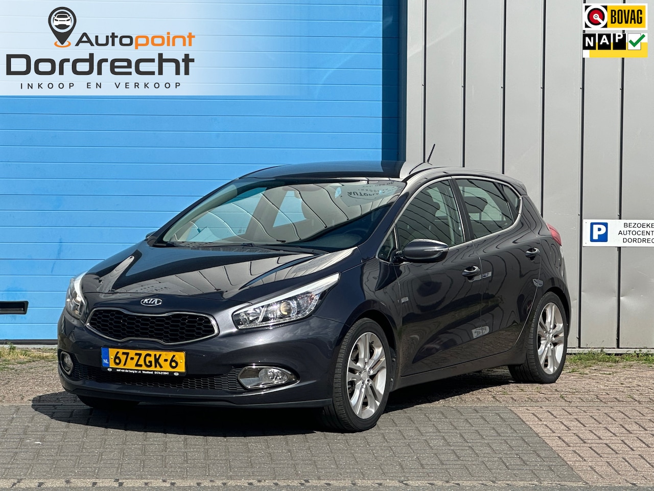 Kia Cee'd - 1.6 GDI Comfort Pack NAVI TREKHAAK - AutoWereld.nl