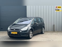Ford S-Max - 2.0 Titanium FlexiFuel 7 personen NAVI TREKHAAK