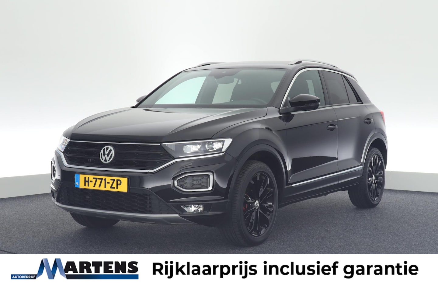 Volkswagen T-Roc - 1.5 TSI Sport Camera Virtual Cockpit Stoelverwarming Navigatie - AutoWereld.nl