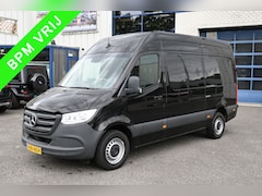 Mercedes-Benz Sprinter - 317 CDI L2H2 RWD 3500 kg trekhaak, Geveerde stoel, Navigatie met camera