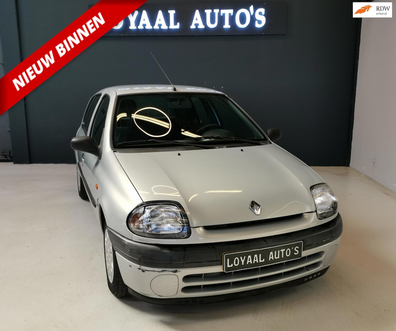 Renault Clio - 1.4 RT | ELEK.RAMEN | NAP | APK. - AutoWereld.nl
