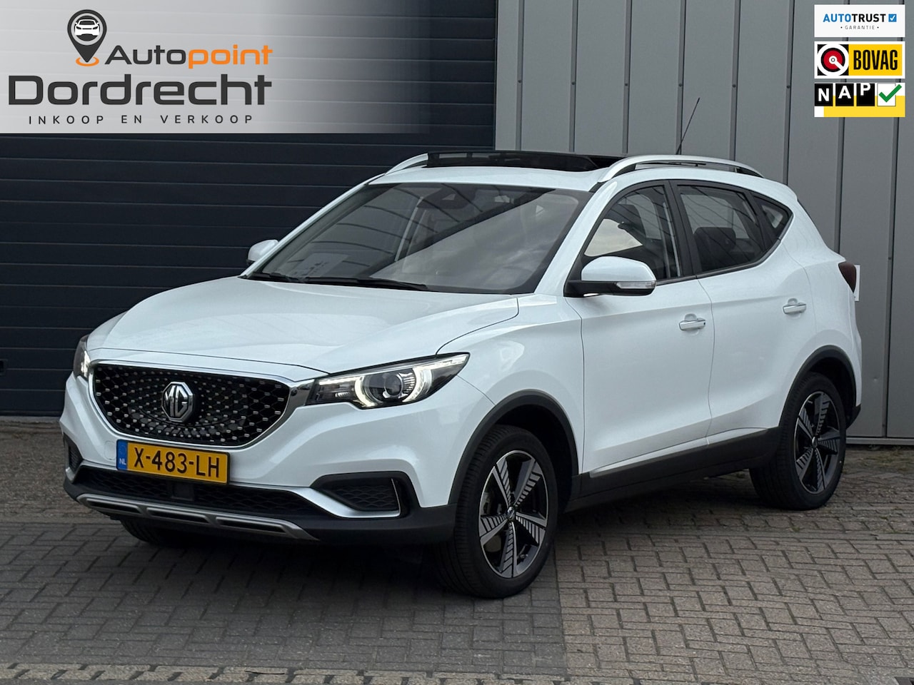MG ZS - MG Luxury 45 kWh|PANO|CAMERA|LEER|ELEK.STOELEN|STOEL VRM|1EIG|DEALER OND - AutoWereld.nl