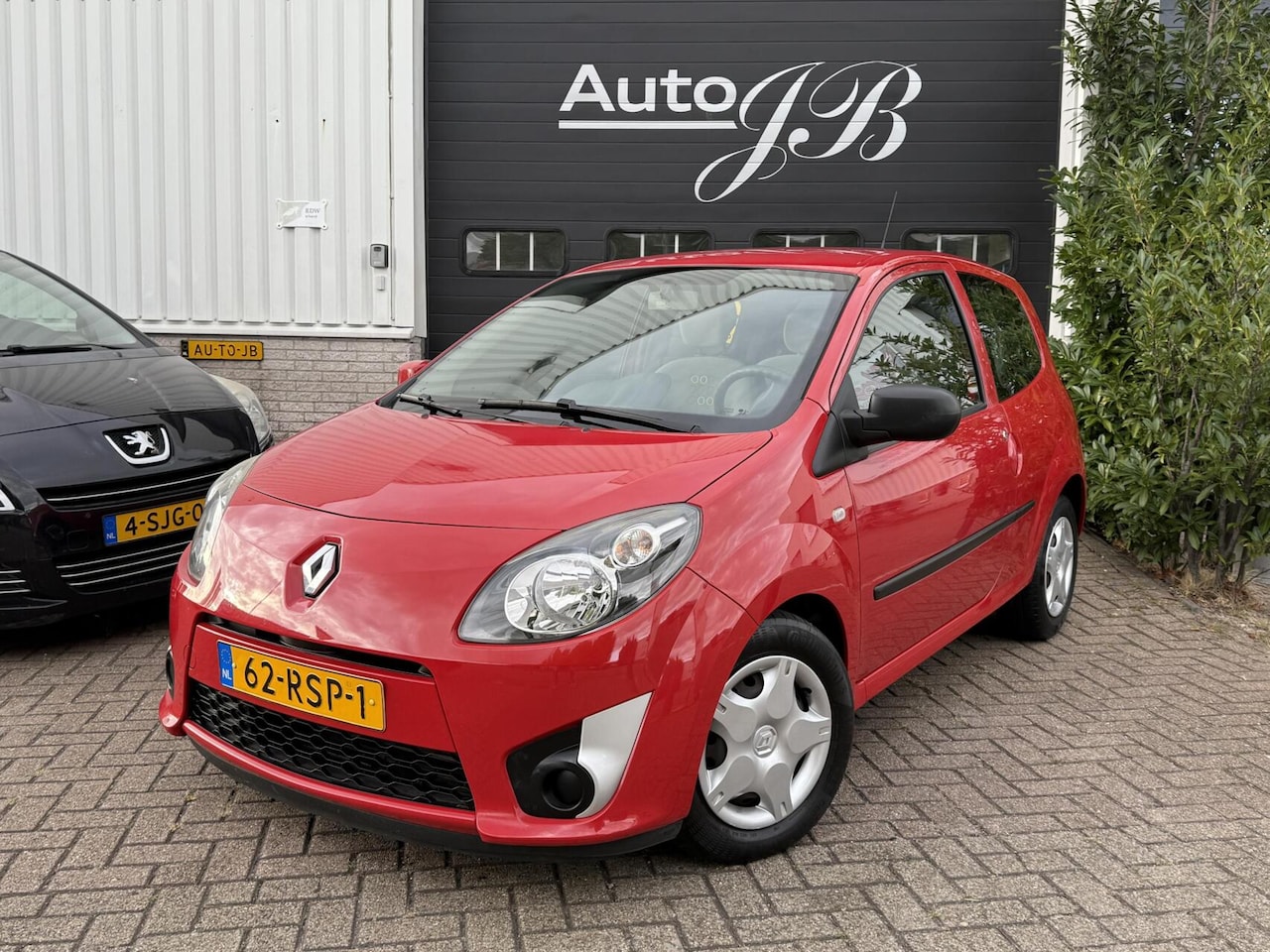 Renault Twingo - 1.2 16V COLLECTION | AIRCO | APK 08-2026!! - AutoWereld.nl