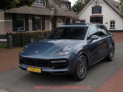 Porsche Cayenne - 4.0 V8 Turbo BURMESTER SPORT CHRONO DAK PSCB REMMEN