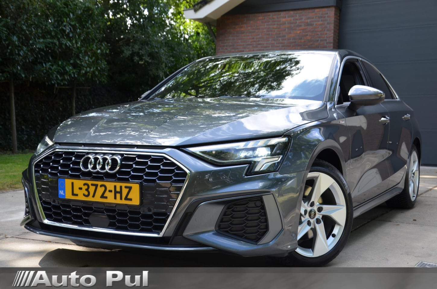 Audi A3 Limousine - 30 TFSI S Line Edition Automaat/Navi/Pdc/Ecc/Virtual cockpit/Privacy glass/Cr-Controle/17- - AutoWereld.nl