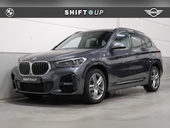 BMW X1 - xDrive25e M-Sport | Head Up | Harman Kardon | Stuurverwarming