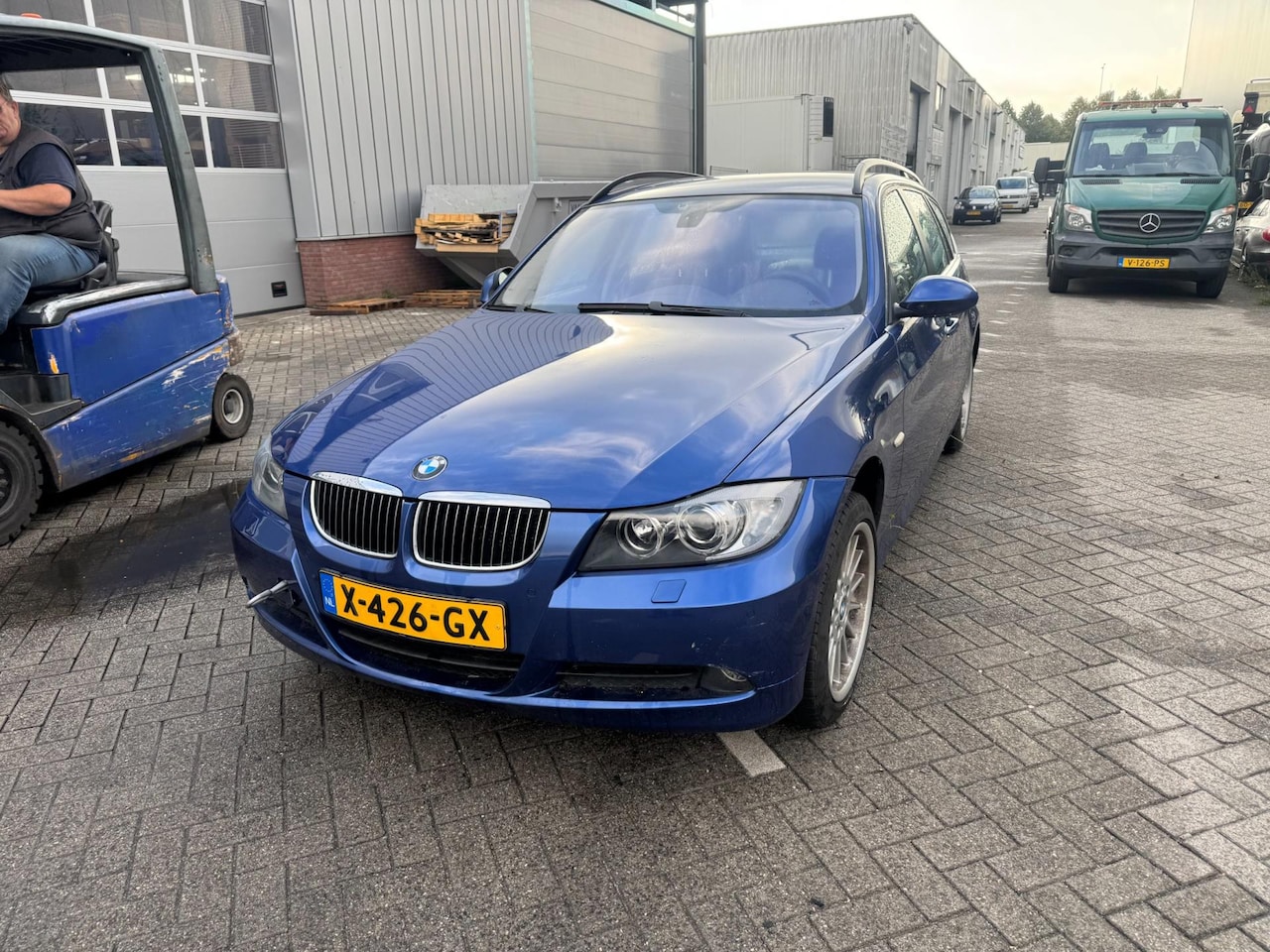 BMW 3-serie Touring - 325xi 325xi - AutoWereld.nl