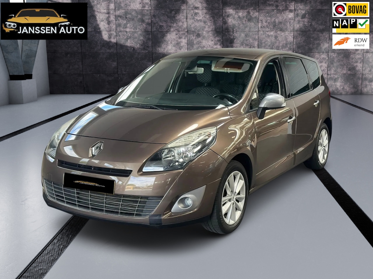 Renault Grand Scénic - 1.4 TCe Celsium | Navi | PDC | NL Auto | NAP | Lage km. stand - AutoWereld.nl