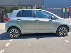 Toyota Yaris - 1.3 VVTi Aspiration