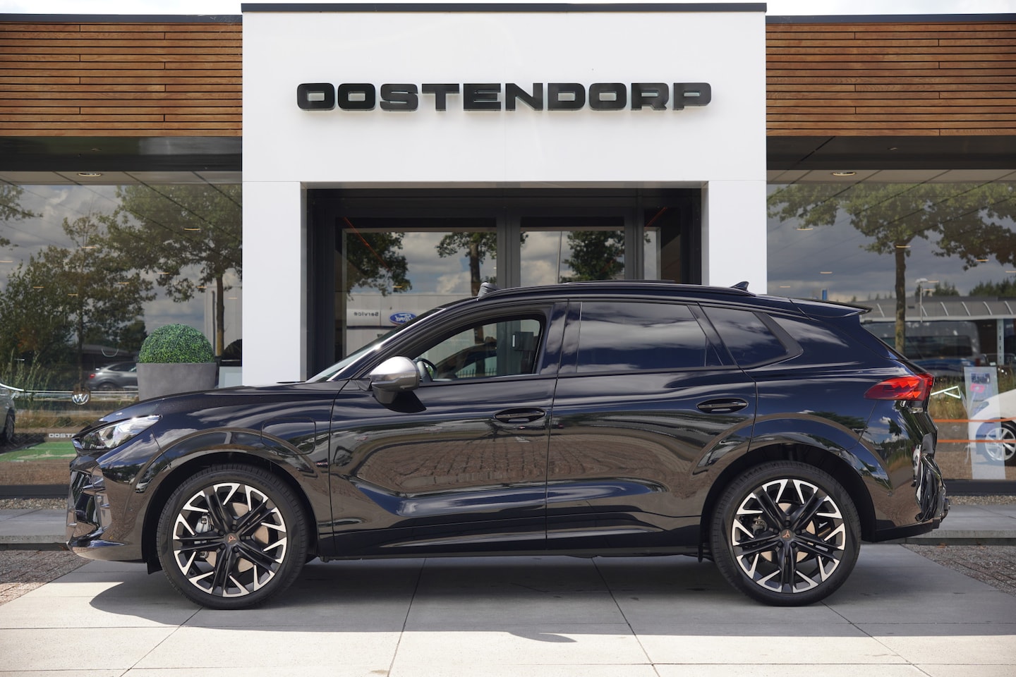 CUPRA Terramar - 1.5TSI/204pk e-Hybrid|2025|Panoramadak|Trekhaak|Head-up|PDC+360Camera|LED|Navi|20"Hadron|C - AutoWereld.nl