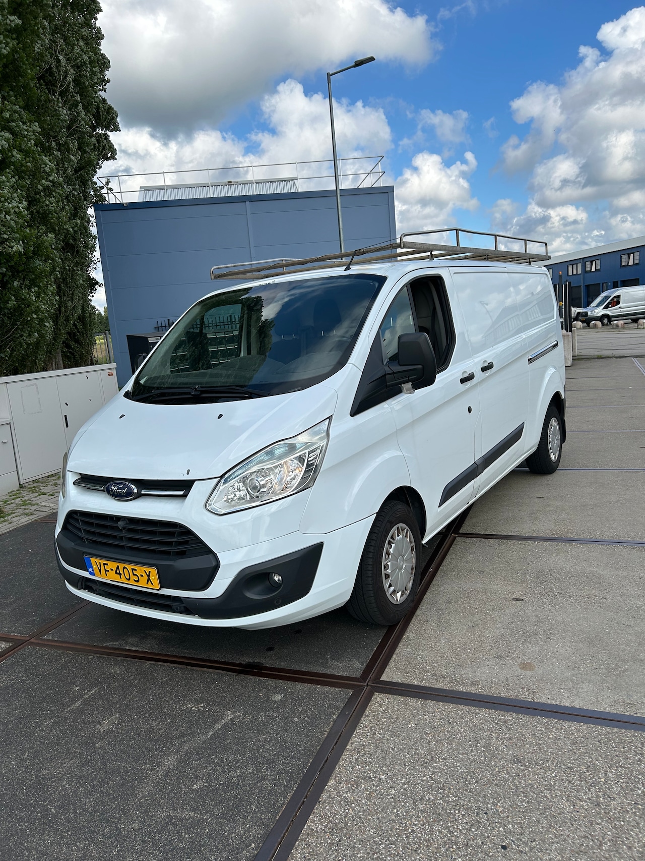 Ford Transit Custom - 290 2.2 TDCI L2H1 Trend Extra schuifdeur Euro 5 - AutoWereld.nl