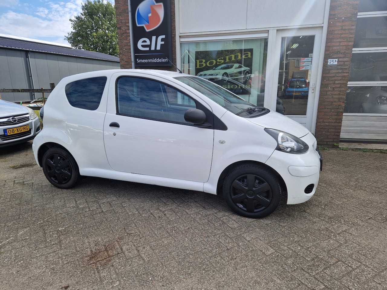 Toyota Aygo - 1.0-12V ''Comfort " Stuurbekrachtiging - Apk 29-08-2026 !! - AutoWereld.nl