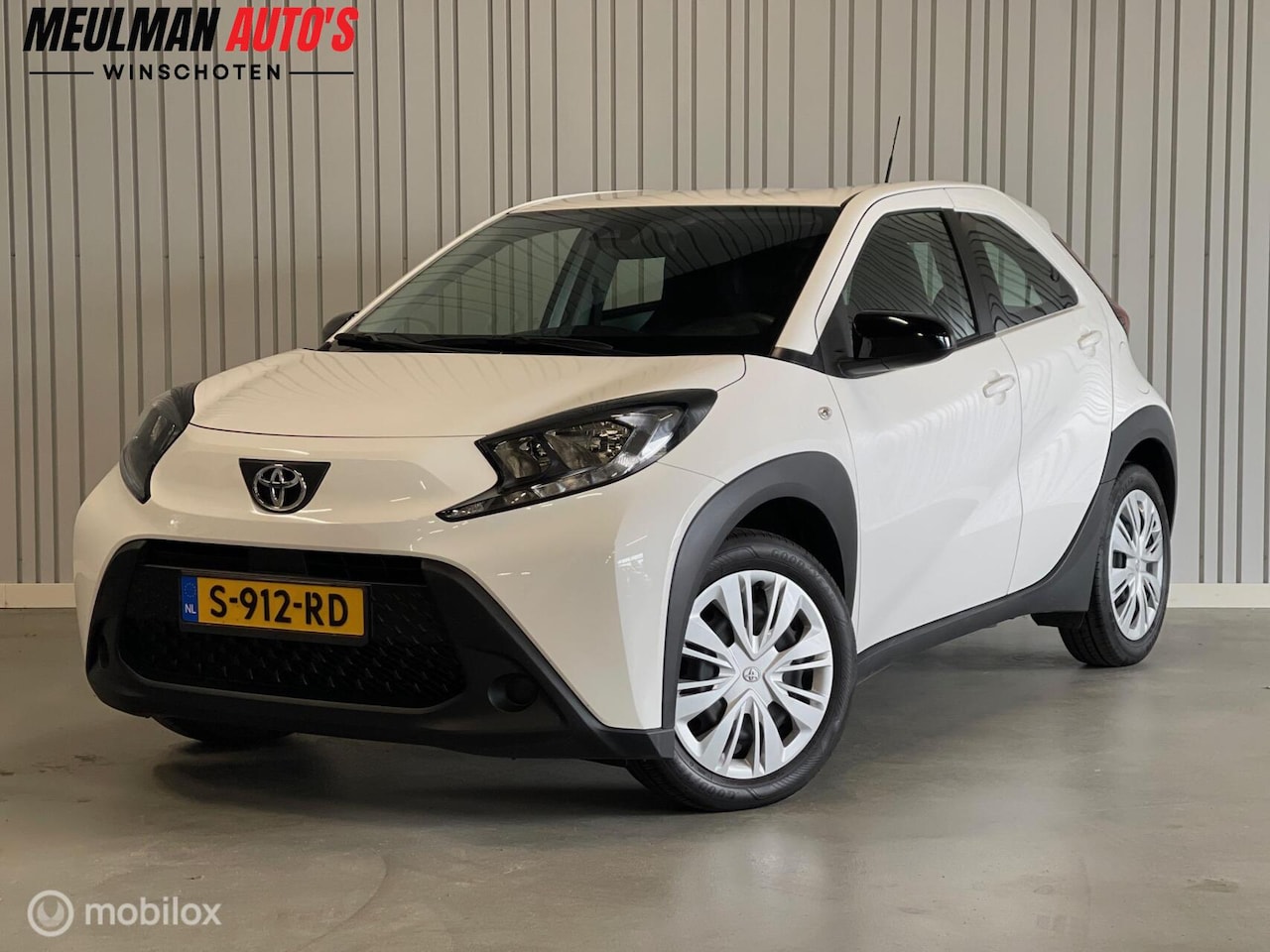 Toyota Aygo X - 1.0 VVT-i MT 1.0 VVT-i MT - AutoWereld.nl
